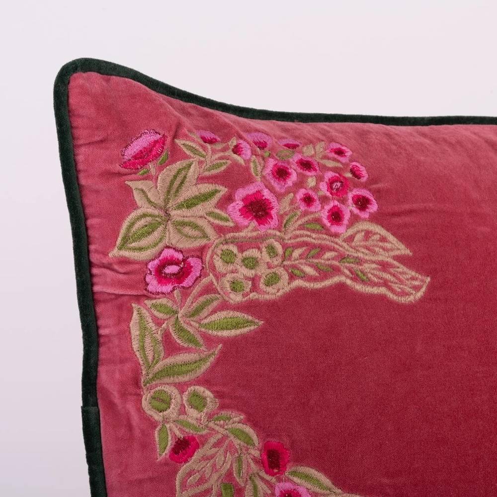 Les Ottomans Embroidered velvet cushion EBC24 Saldi