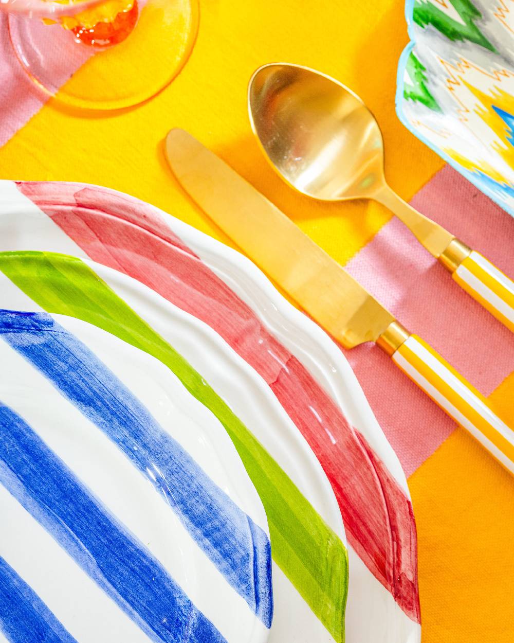 Les Ottomans Ceramic plate stripes ST02 Affare Del Giorno
