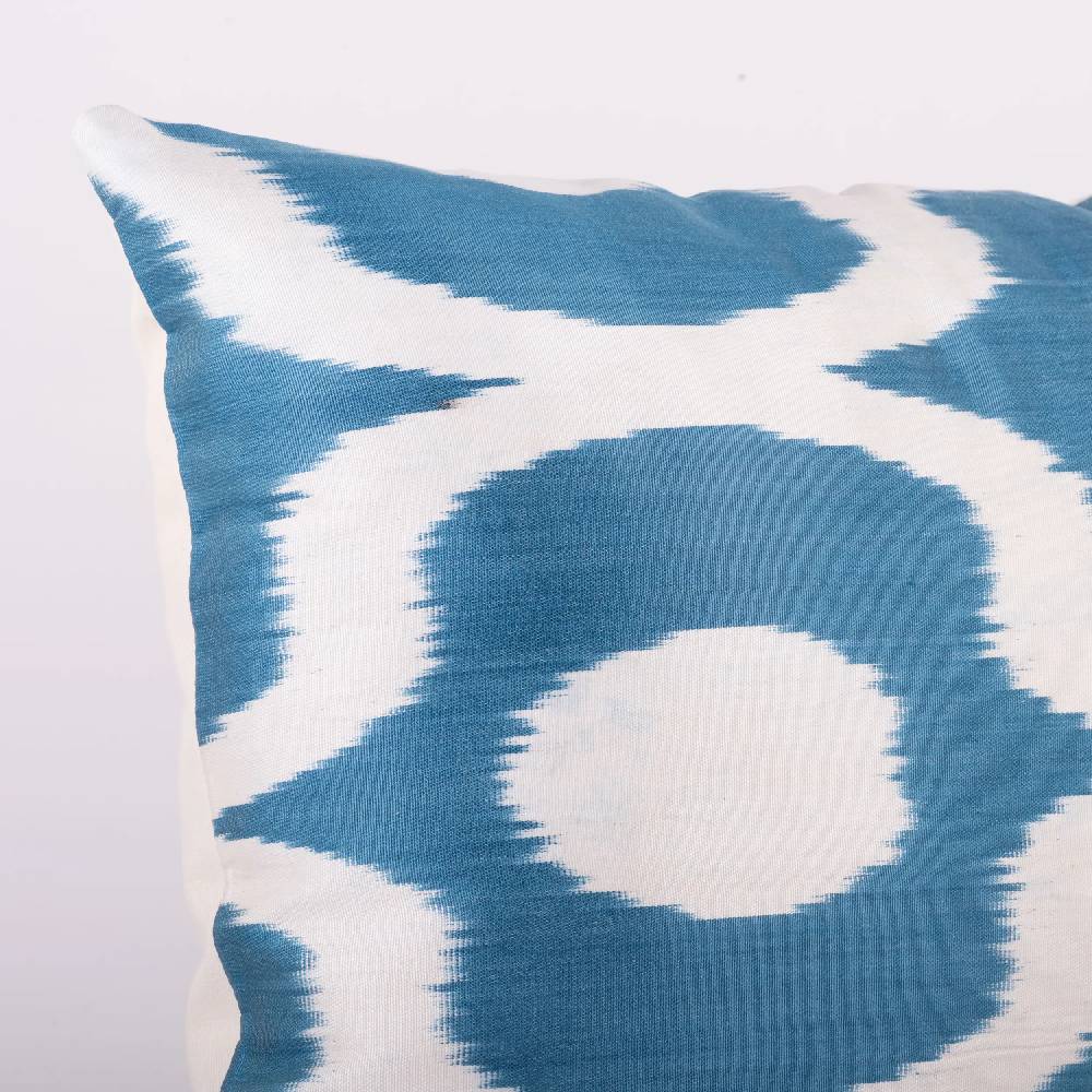 Les Ottomans Ikat silk cushion S341 Duty-free
