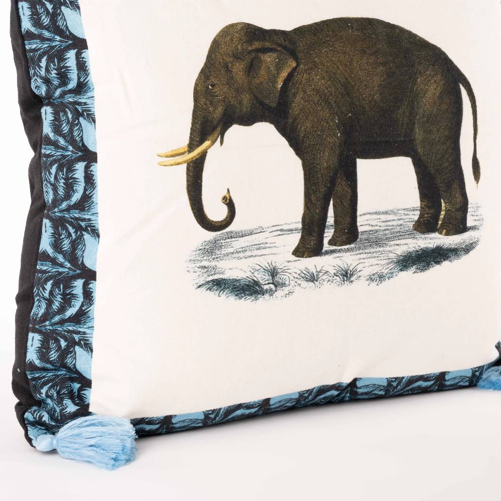Les Ottomans Menagerie cotton cushion MCU04 Hotsell