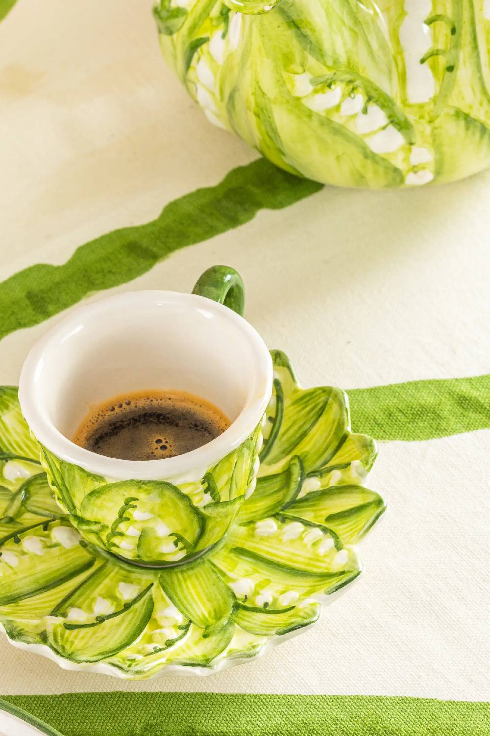 Les Ottomans Lilly of the valley ceramic coffee cup Latest fashion