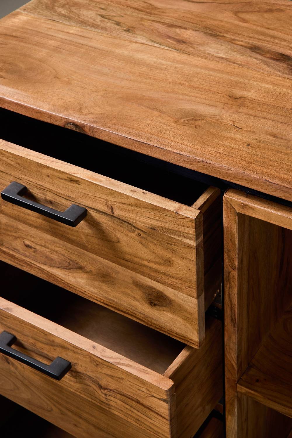 Novità Home Farley - Credenza 2 Sportelli 3 Cassetti 2 Ripiani A Vista Online Outlet