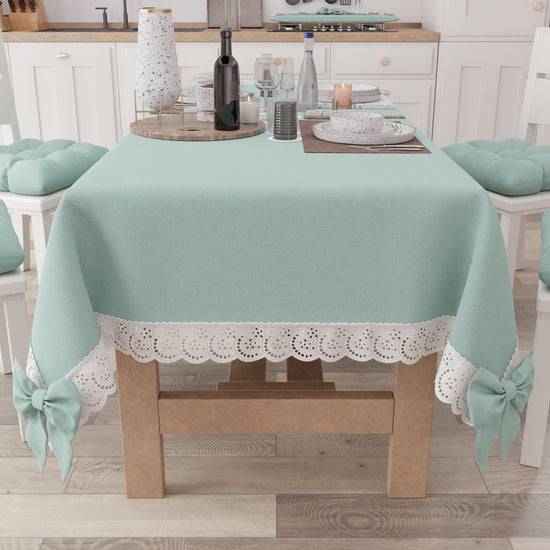 PETTI Tovaglia da Tavola Shabby Chic Copritavolo con Pizzo e Fiocchi Verde Acqua Promozione temporanea