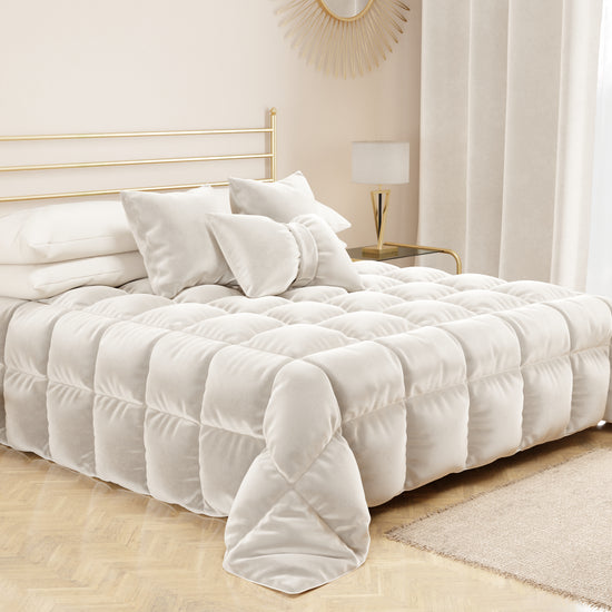 PETTI Trapunta, Trapunta Invernale Double Face in Morbido e Caldo Velluto Bianco Discount Store per i nuovi prodotti
