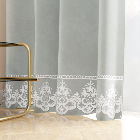 PETTI Tenda a Pannello in Velluto per Interni con Anelli e Pizzo Rebrodè, 140x280 cm, Grigio Chiaro by Sissy Spedizione Gratuita