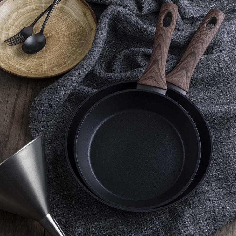 Pintinox Black&Wood» Padelle in alluminio con rivestimento antiaderente Saldi Di Fabbrica