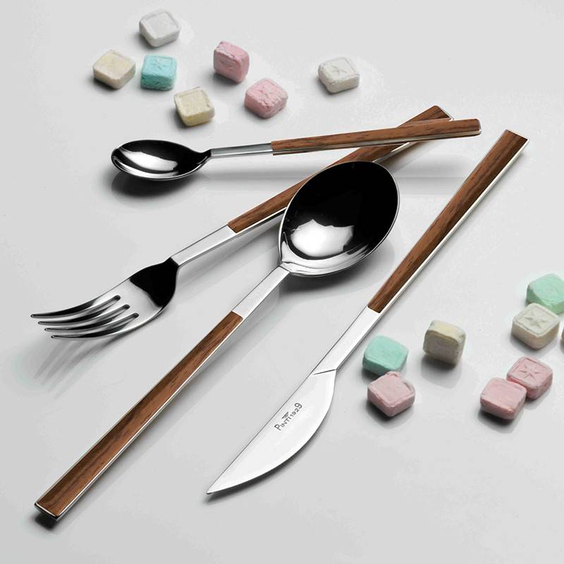 Pintinox Sushi Queen » set 24 posate da tavola in acciaio lucido con manico mogano Sconti VIP