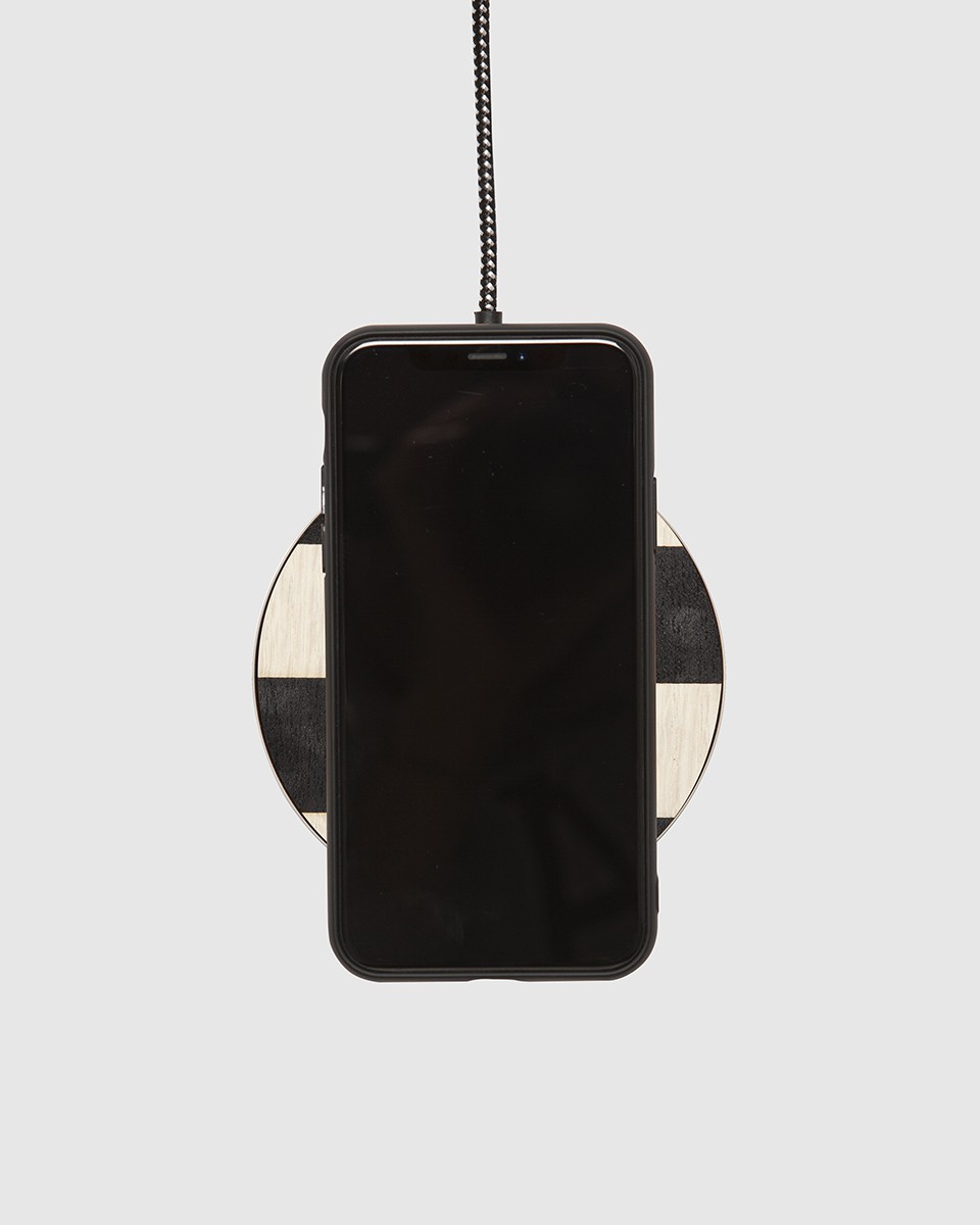 Wood'd Check Charger Flash Sale