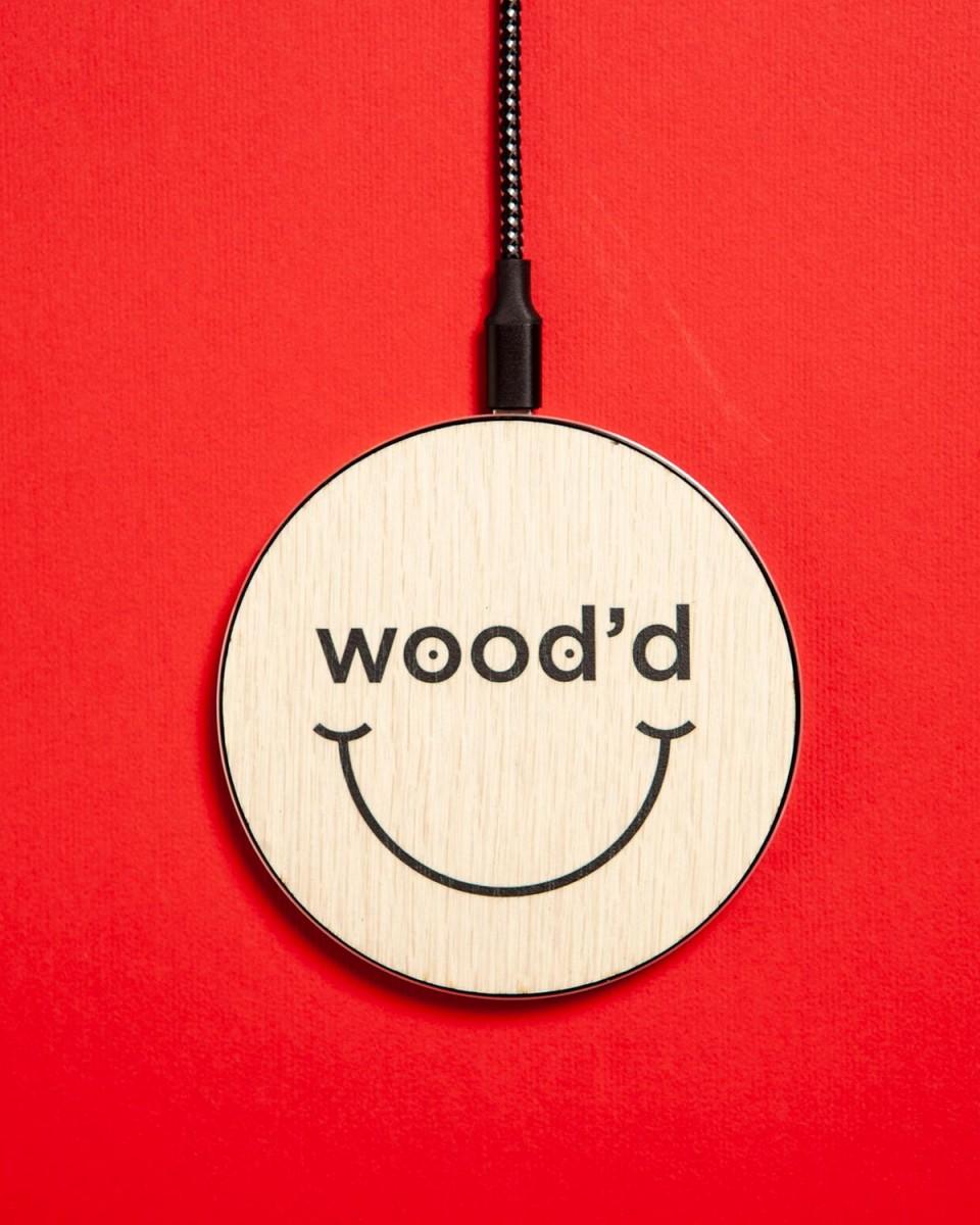 Wood'd Smile Charger Latest fashion
